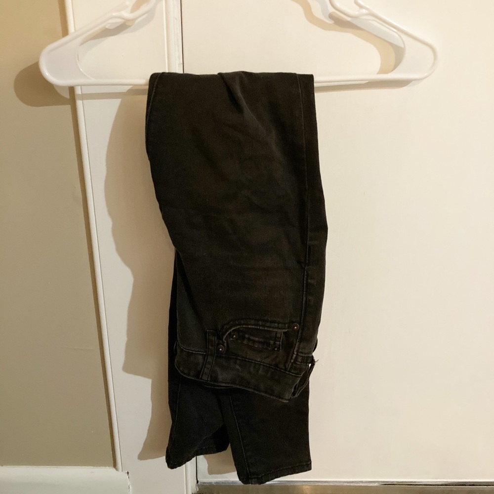 black high waisted jeans